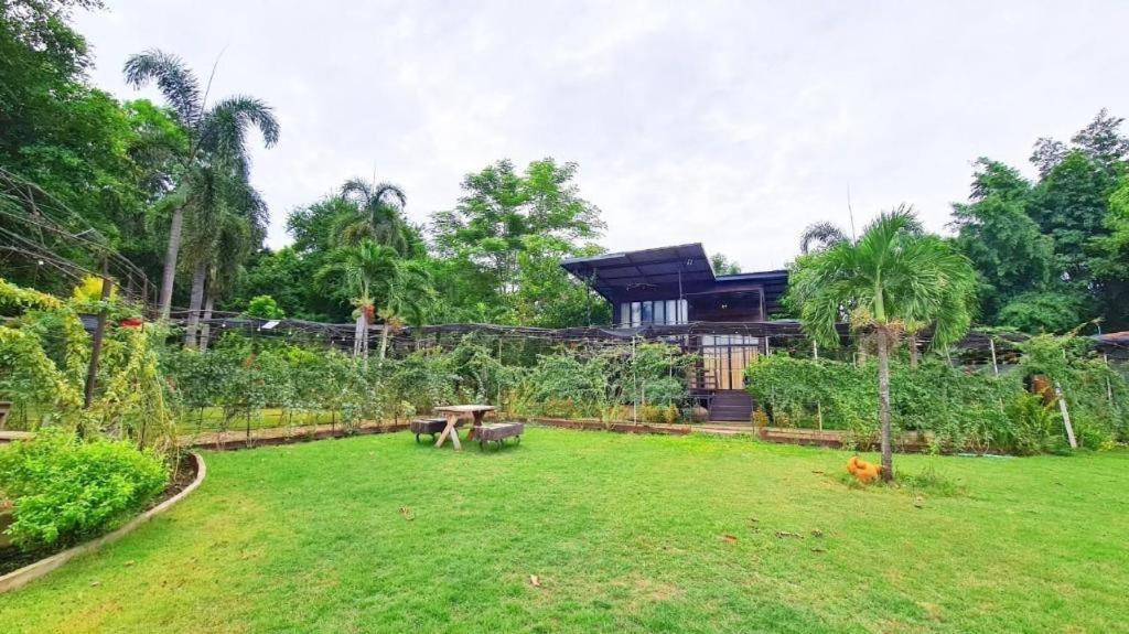 เลอ บาแซง เอราวัณรีสอร์ต Hotel กาญจนบุรี ภายนอก รูปภาพ